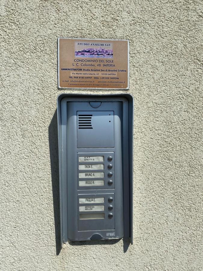因佩里亚Borgo Prino公寓 外观 照片